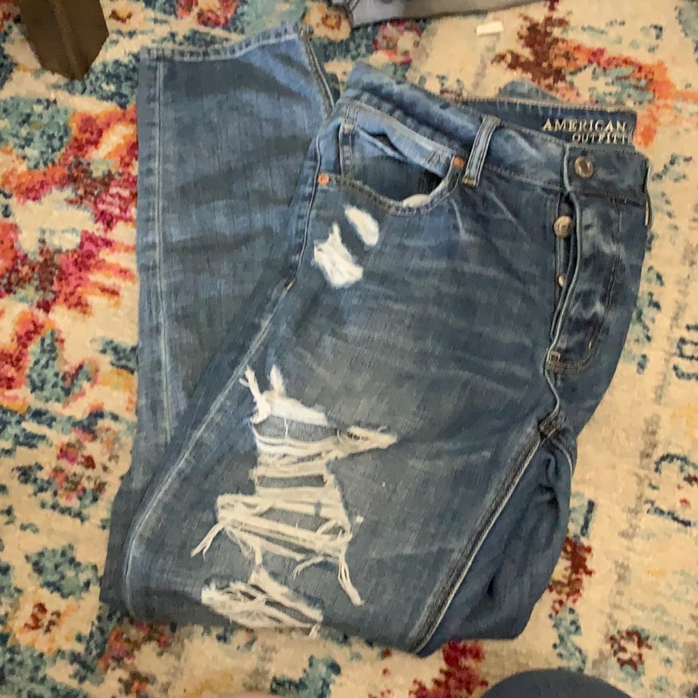 AEO Tomgirl size 10